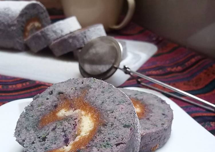 Bolu Gulung Ekonomis Ubi Ungu Tanpa Penambahan Lemak