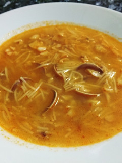 Una foto de Sopa de pescado Express