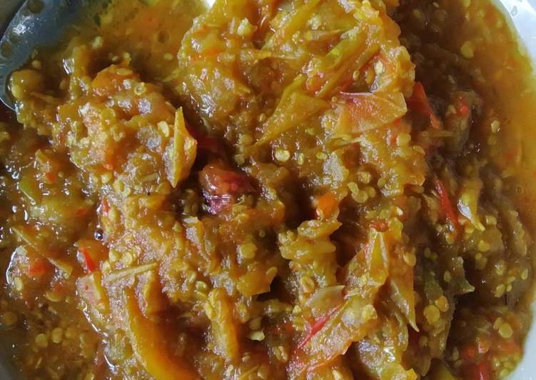 Recipe: Appetizing Sambal tomat hijau