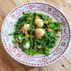 Tumis Kangkung Daging Sapi dan Telur Puyuh রেসিপির প্রধান ছবি