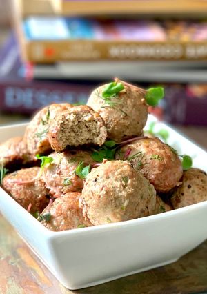 A picture of No-Waste Home Cooking: My Meatball Recipe (Part 1): Chicken and Beef Meatballs (Oven Version).