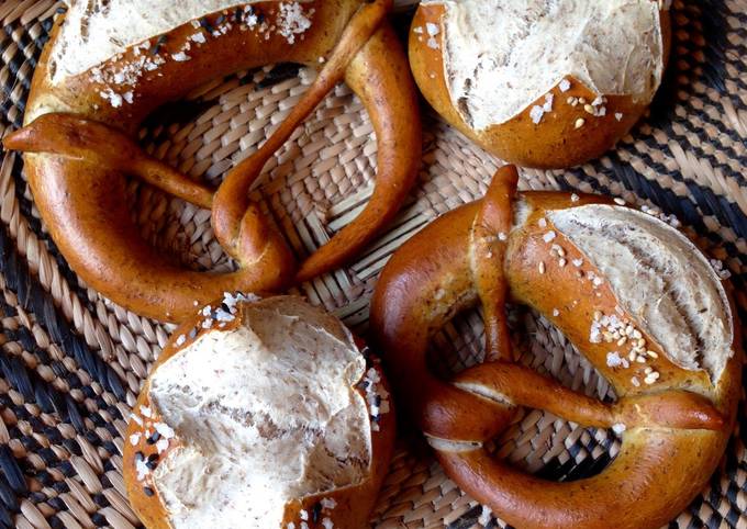 Sourdough Lye Pretzels