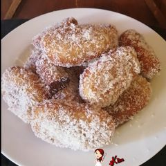 A picture of Eggless Cape Malay Koeksisters.