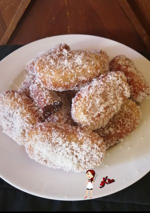 A picture of Eggless Cape Malay Koeksisters.
