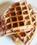 Homemade Belgian Strawberry Waffles-自製的比利時草莓鬆餅❤!!!