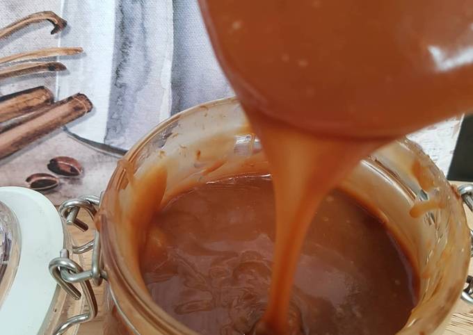 Resep Home Made Salted Caramel Sauce Oleh Mamainuy - Cookpad