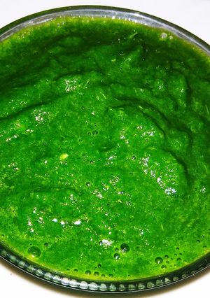A picture of Radish and coriander leaves chutney.