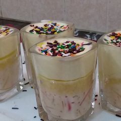 A picture of Colored Vermicelli With Twist.