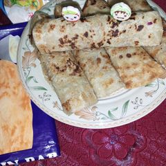A picture of Nuggets paratha roll.
