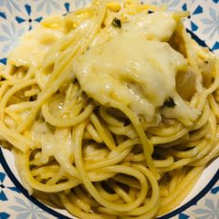 A picture of Onion 🧅 Spaghetti 🍝.