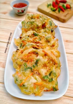 Foto resep Bakwan Sayur Renyah & Gurih