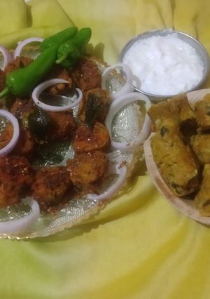 પાલક મેથી ના મૂઠીયા (Palak Methi Muthia Recipe In Gujarati) રેસીપી મુખ્ય ફોટો