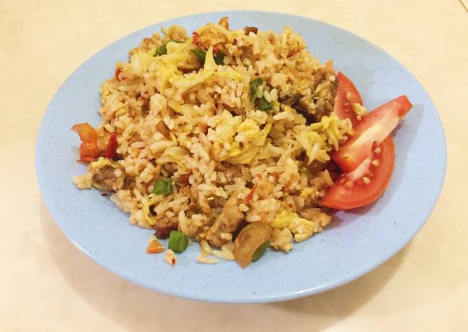 Nasi goreng gila