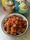 Oseng Kikil Tempe