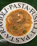 Fideos a la veracruzana con camarones