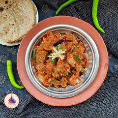 A picture of Bhindi Do Pyaza (restaurant style).