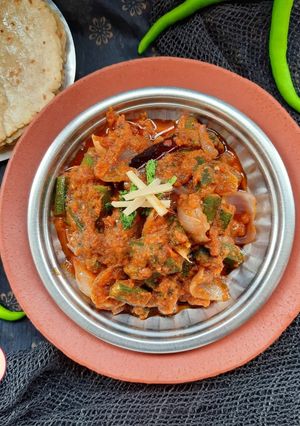 A picture of Bhindi Do Pyaza (restaurant style).