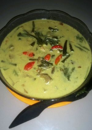 Foto resep "Gulai Keluih Santri" dihidangkan waktu makan sore hari