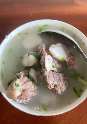 Hình của món Canh xương khoai sọ.