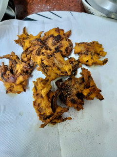 प्याज पकौड़े रेसिपी मुख्य फोटो
