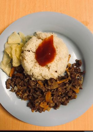 Una foto de Carne molida con arroz 🍚