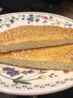 A picture of Sesame bread.