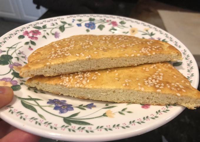 Sesame bread Recipe by Layla (lulu) - Cookpad