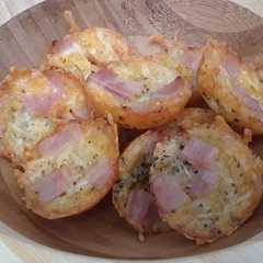 Una foto de Mini canastitas de queso🧀