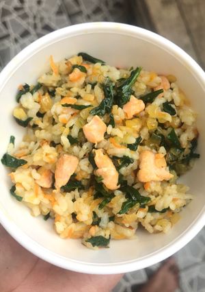 Foto resep Salmon Fried Rice - MPASI 9 bulan