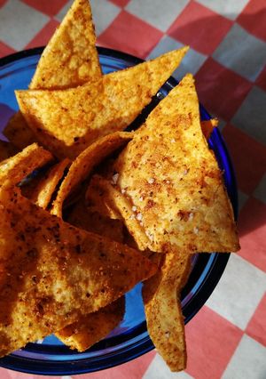 Una foto de Doritos caseros (en freidora de aire)