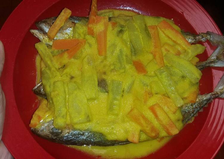 Resep Kembung acar kuning yang Bisa Manjain Lidah