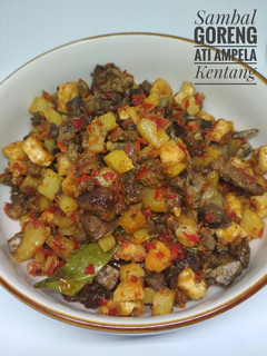Foto resep Sambal Goreng Ati Ampela Kentang
