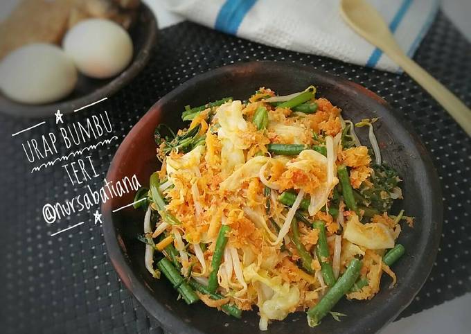 Bagaimana Membuat Urap Sayur Bumbu Teri, Enak