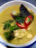 แกงเขียวหวานไก่ผ้กรวม