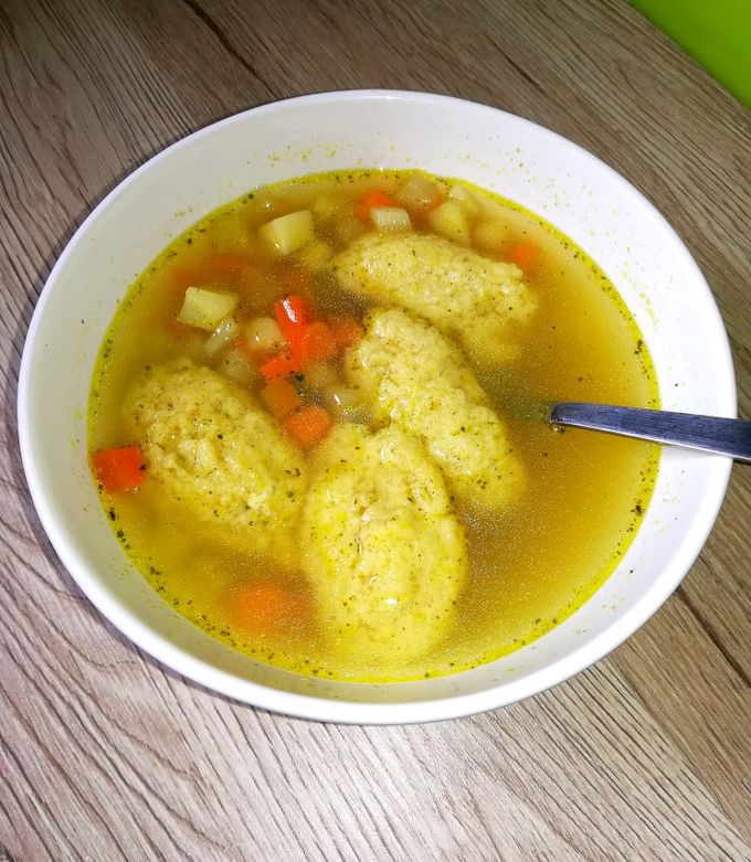 Sajtgombóc leves recept fotója