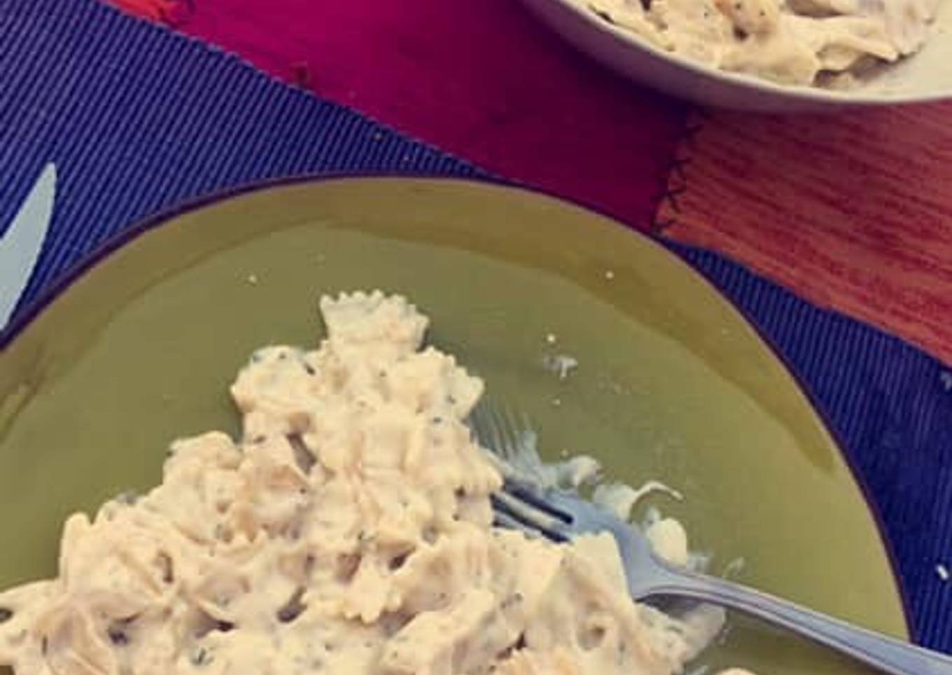 Farfalle & escalope avec une sauce boursin ail et fines herbes