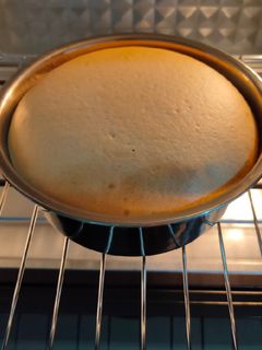 戚風蛋糕（咖啡口味）（88節快樂昂~~） 的食譜成品照片