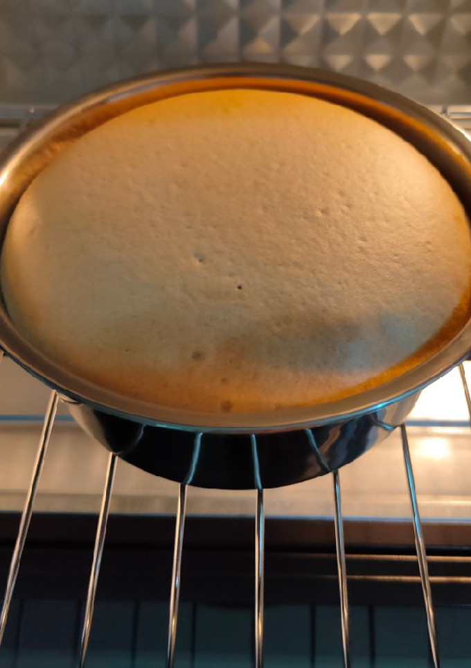 戚風蛋糕（咖啡口味）（88節快樂昂~~） 的食譜成品照片