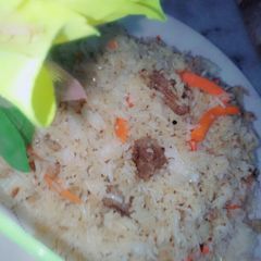 A picture of Kabli pulao.