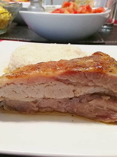 Una foto de Costillar de cerdo al horno 🇨🇱