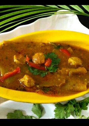 A picture of Mix lentil with soya nuggets and papad.