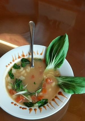 A picture of China town soup.