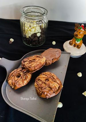 A picture of Samoas/ Samosa cookies(Vegan).