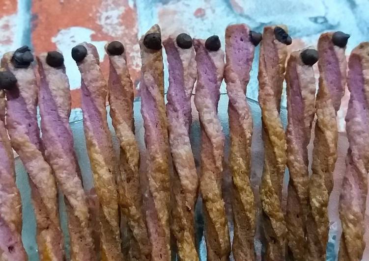 Resep 609. Pastry stick ubi ungu yang Bikin Ngiler