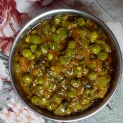 Aloo matar A picture of Aloo matar.