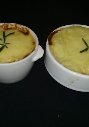 Una foto de Sopa de cebolla