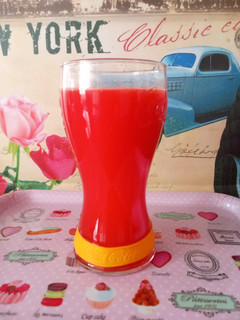 Una foto de Zumo de naranja y sandía