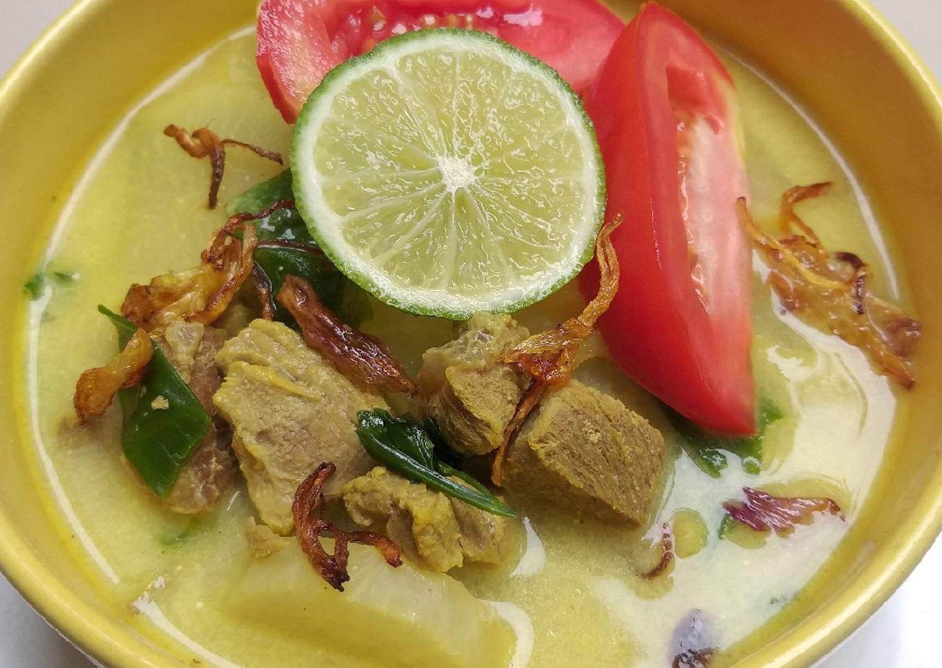 Soto lobak daging sapi