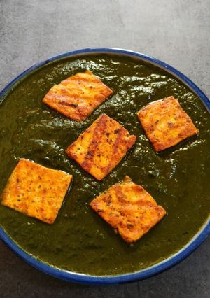 A picture of Spinach Paneer (No Onion, No Garlic).