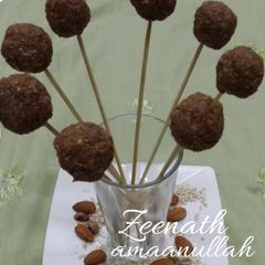 A picture of Oats, Jaggery and Nutella Lollipops.
